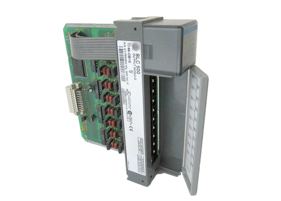 AB 1746-OB16 ， SLC500 Discrete DC Output Module ， 10-30VDC
