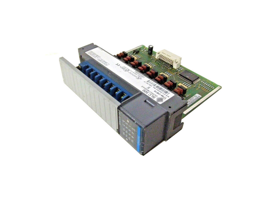 AB 1746-OB16 ， SLC500 Discrete DC Output Module ， 10-30VDC