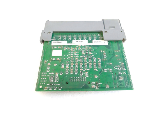 AB 1746-NT8 ， SLC 500 Thermocouple/MV Analog Input Module  ， 0 To 60 Degrees Celsius