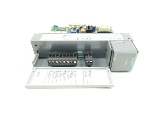 AB 1746-NO4V, module de sortie analogique de SLC 500, 10 volts continu