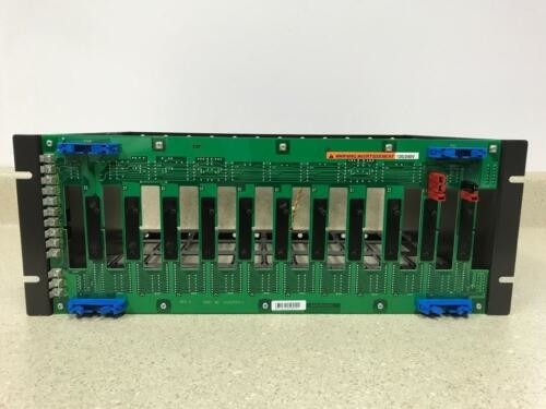 Unité de montage du module IEMMU11 ABB Accessoire du système de commande de montage arrière