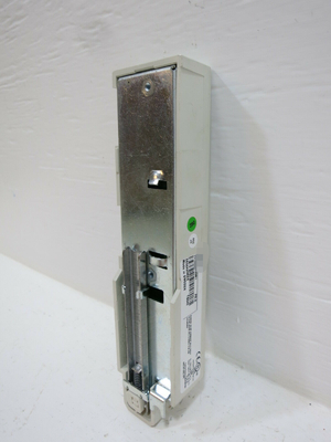 ABB 3BSE021439R1 Entrée Modulebus double TB846, adaptateur de câble d'extension Modulebus deux D-sub.