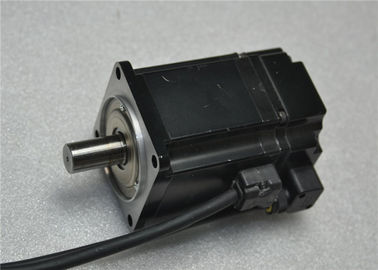 1PC NEW ORIGINAL  YASKAWA 2.6A 3000r/min  AC SERVO MOTOR SGMAV-04ADA21