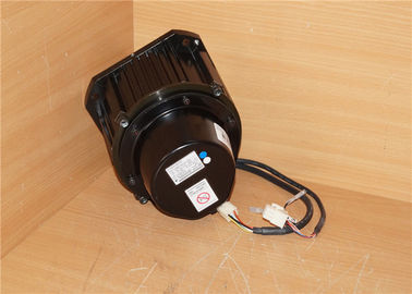 MOTEUR SERVO industriel 2.63NM 550W 4AMP 2000RPM SGMDH-06A2A-YR26 à C.A. de Yaskawa de moteur servo