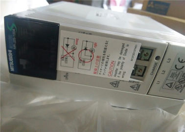 Lecteur SERVO industriel MR-J2S-70A-S004 170V 0-360HZ 5.1A 750W à C.A. de Mitsubishi