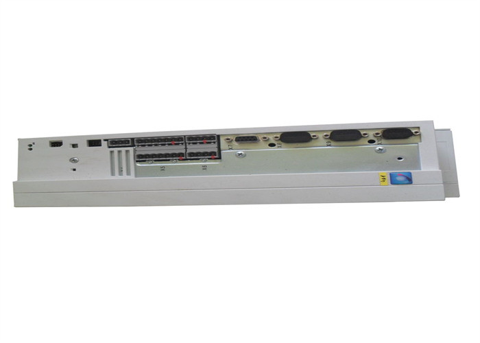 Lenze ​EVS9323-ET SERVO CONTRÔLEUR SÉRIE 9300 400/480 VAC 1,5 KW (2 HP) TECHOLOGIE SERVO PLC
