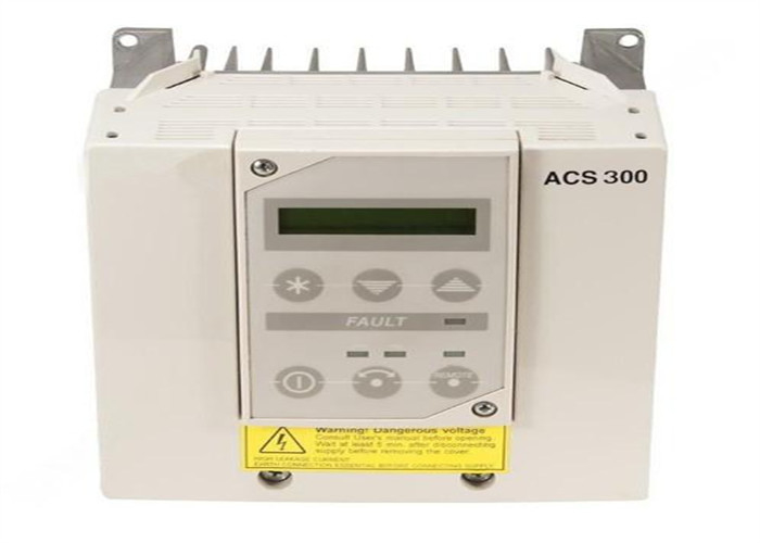 LE MODULE 310 W MAX DE RÉGULATEUR DE PUISSANCE D'ABB 3BSE000863R1 SR511 35 AMPÈRES 18-30 VOLTS CONTINU A ENTRÉ