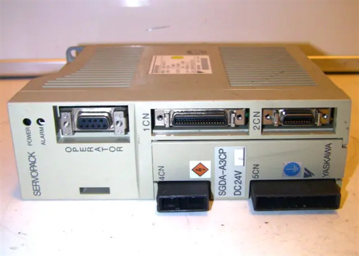 SGDA-A3CP Servo Drive Yaskawa 0,03kw Puissance tout neuf et original
