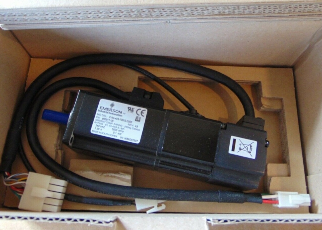 Support métrique de cadre industriel du moteur servo 230VAC 40mm d'EMERSON XVM-403-TBNS-0000