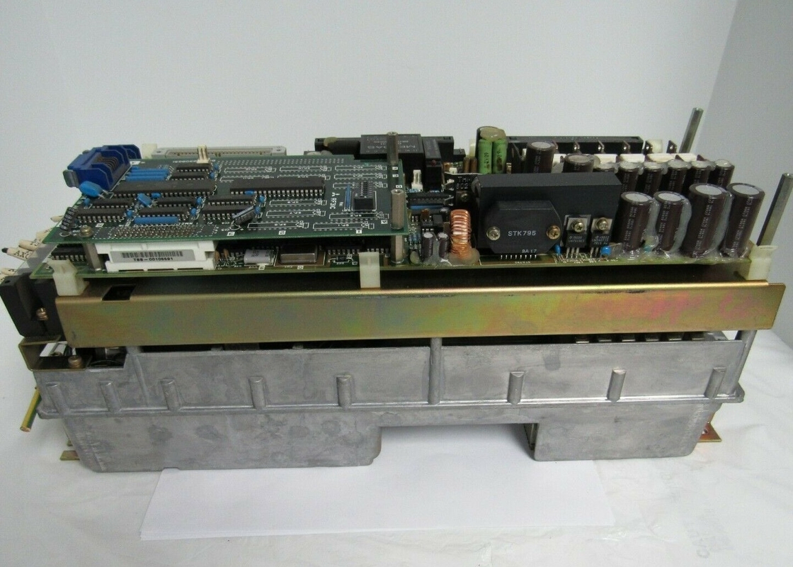 MR-S1-83-E31 MITSUBISHI MR-S AC Servo Drive 1kW 1 Axe RF-312 Pour boucle fermée