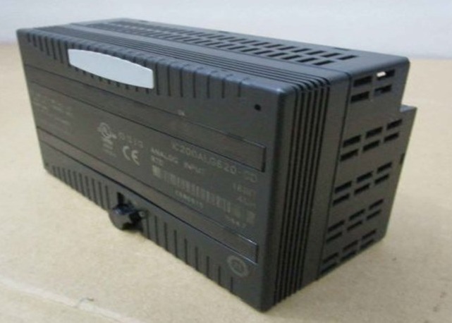 Le moteur servo de la série Ab 1326ab-B720e-M2k7l 6,8 kilowatts de puissance nominale maximale