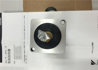 Industrial Servo Motor YASKAWA Servo motor SGMAS-01ACAB  0.91A  100W