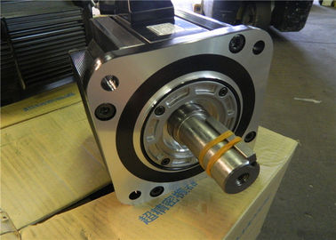 Industrial Servo Motor  Yaskawa  Electric 18.6 N . m  SGMG-30A2AB  23.8 Amp  1500 rpm