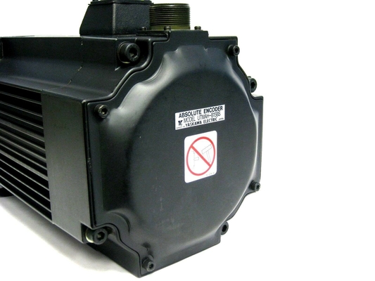 USAFED-22-HL11 Yaskawa AC Servo Motor Brand New In Original Box