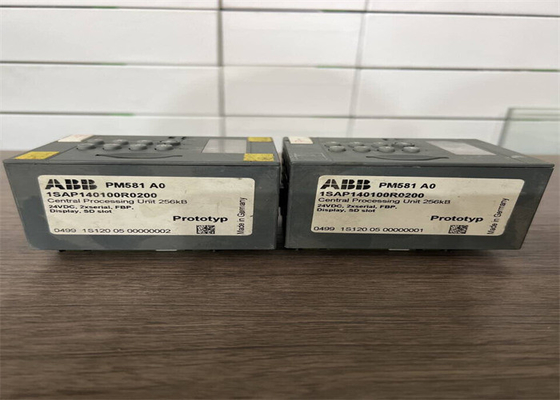 Affichage programmable d'affichage à cristaux liquides du contrôleur 1SAP140100R0200 256kB 24VDC de logique de PLC d'ABB PM581