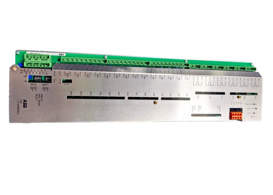 ABB UFC719AE01 Multicanal numérique/analogique hybride numérique I O module 3BHB003041R0101, 8DI + 4DO